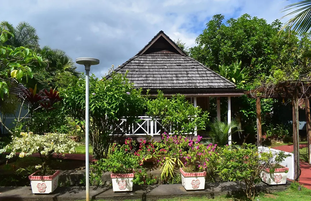 Pension De Famille Hiti Moana Villa-1